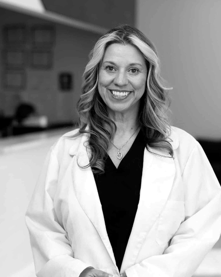 Portrait of Jessie Robinson, FNP, Family Nurse Practitioner at Revive Primary Care & Med Spa in Lutz, Florida