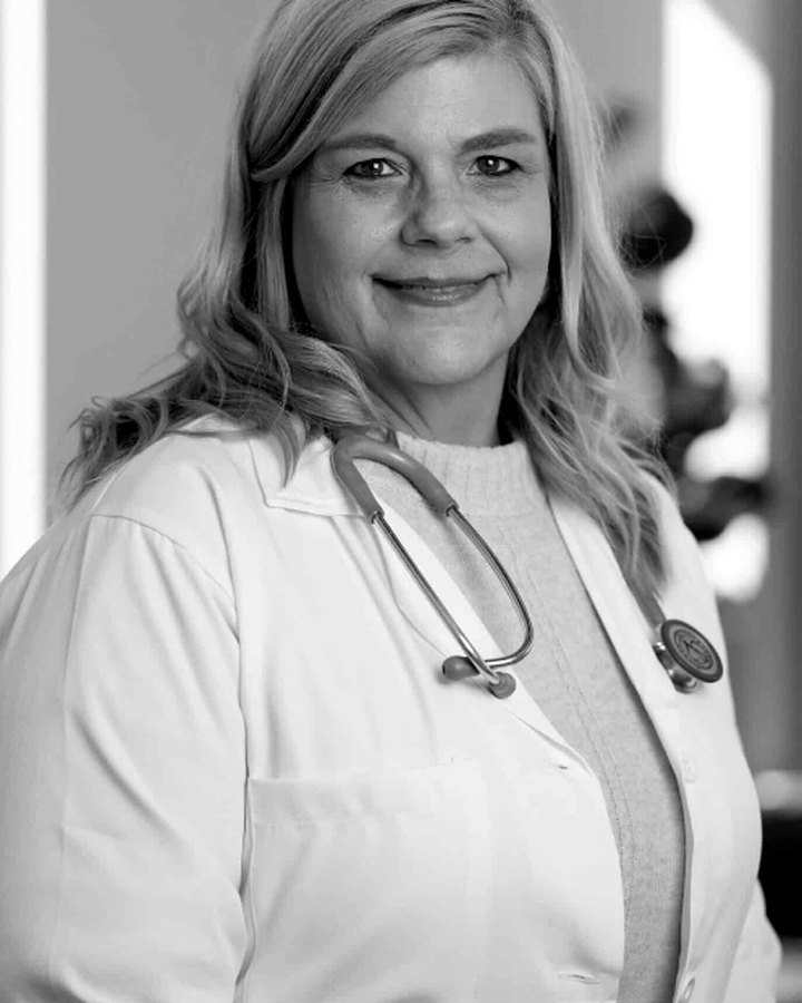 Portrait of Robin Tobin, NP, Family Nurse Practitioner at Revive Primary Care & Med Spa in Lutz, Florida